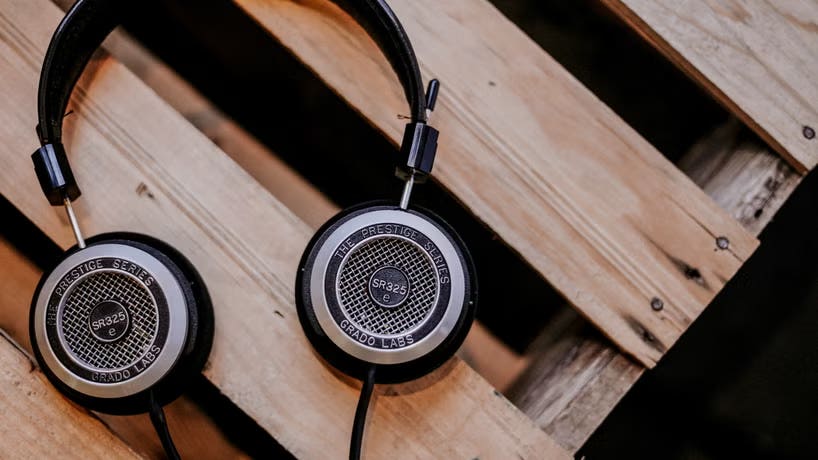 Falling Asleep in 2008, a Playlist