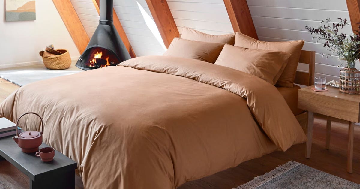 Our Retail Team's Favorite Spring Bedding Colors