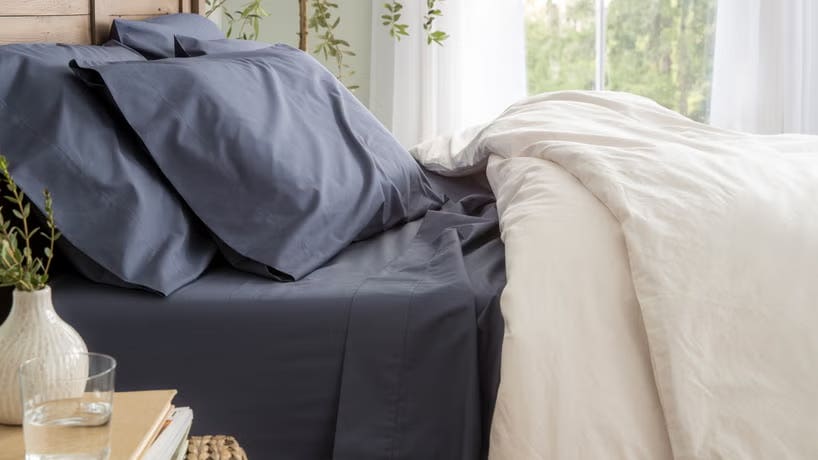 What Kind Of Pillow Should A Stomach Sleeper Use?