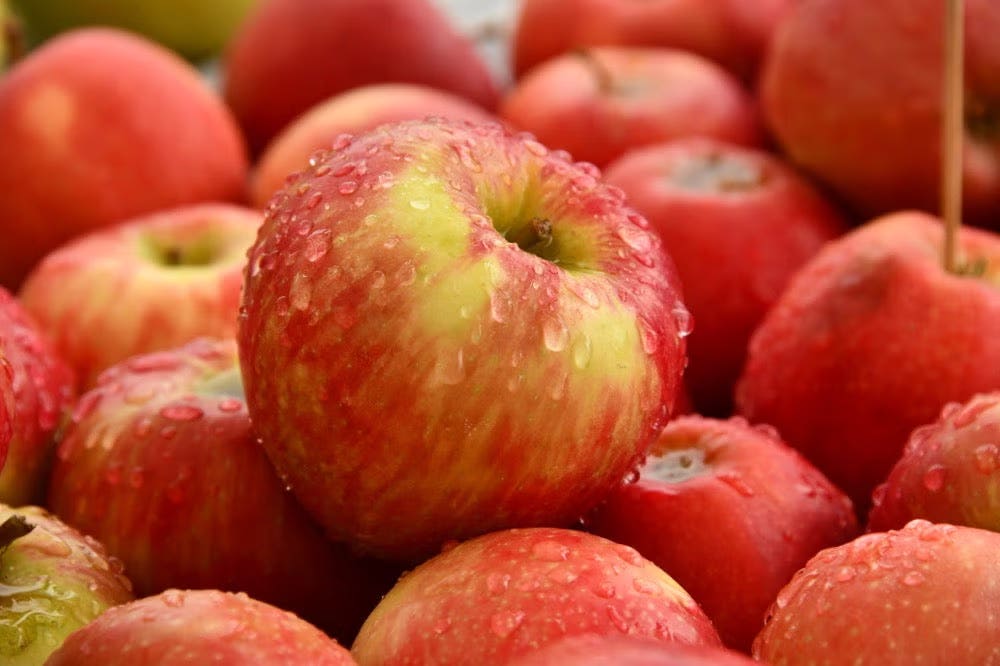 Can an Apple Before Bed Help You Sleep?